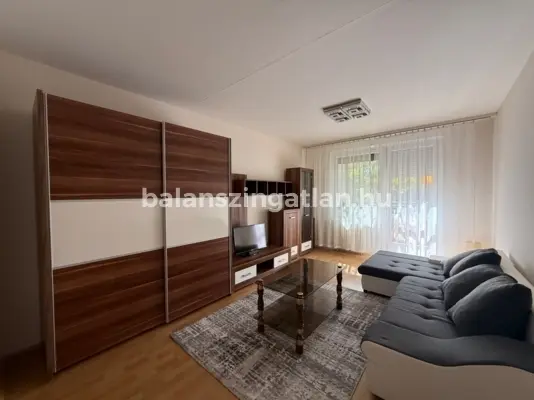 Azonnal költözhető, bútorozott lakás kiadó a Toldi utcában!