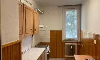 Nyíregyháza belvárosához közel, 1. emeleti 49 m2-es lakás eladó!