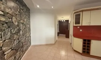 Nyíregyháza Belváros 75 m²-es 1. emeleti lakás teremgarázzsal eladó!