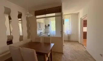 Azonnal költözhető, bútorozott lakás kiadó a Toldi utcában!