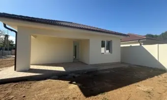 Eladó 93 m²-es, új építésű családi ház Nyírszőlősön!