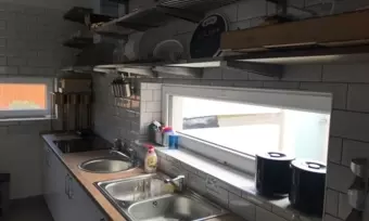 Gávavencsellőn Minimál  stílusú magával ragadó rendezvényház eladó!