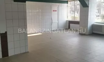 Érkertben 102 nm-es üzlethelyiség eladó!