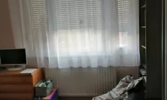 Tiszavasvári belvárosában gyönyörűen felújított lakás eladó!