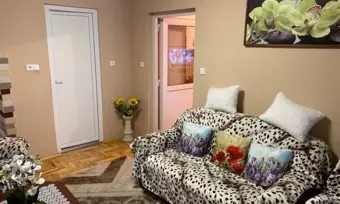 Nyíregyháza-Oros csendes, frekventált helyen, 180 m2-es kétgenerációs családi ház eladó!